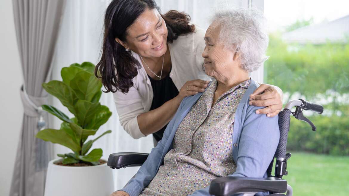 مكتب كوين سيرفيس مكتب رعاية مسنين في مصر – للاتصال بنا 0224907844 – 01158648023 – 01011195005